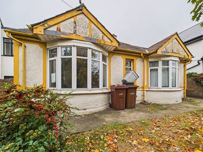 7 Bedroom Detached House For Sale In London Road, Gillingham, ME8