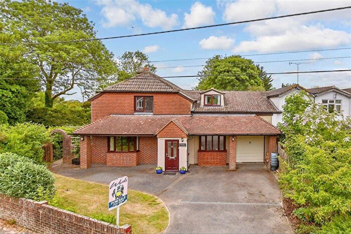 4 Bedroom Link Detached House For Sale In Aerodrome Road, Bekesbourne, Canterbury, Kent, CT4