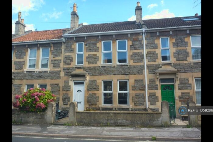4 Bedroom Terraced House To Rent In Bath, Bath, BA2