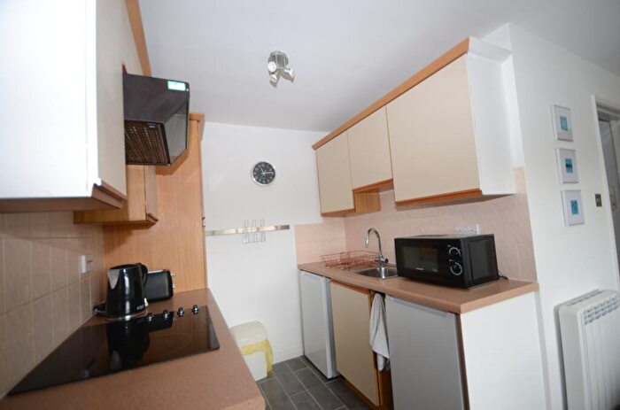 1 Bedroom Flat To Rent In Limber Court, Grimsby, DN34