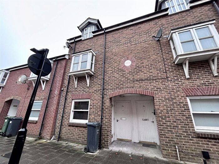 3 Bedroom Terraced House To Rent In B Mill Street, Newport, PO30