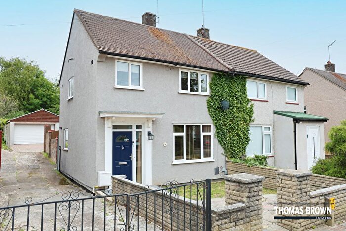 3 Bedroom Semi Detached House For Sale In Curtismill Way, Orpington, BR5