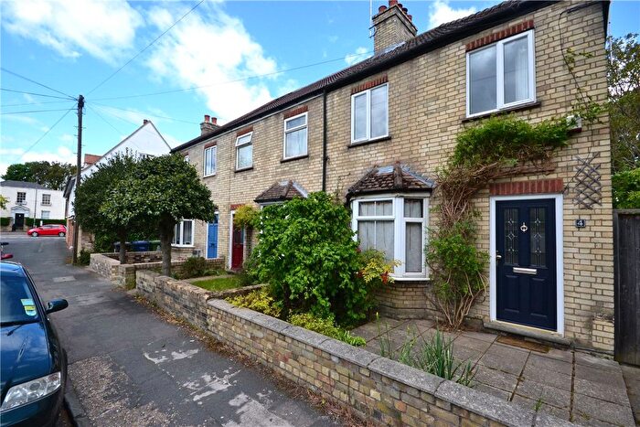 2 Bedroom End Of Terrace House To Rent In Chapel Street, Cambridge, CB4