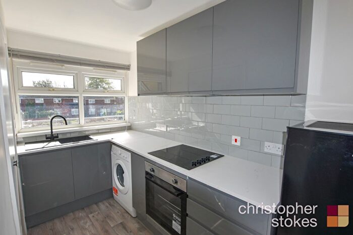 1 Bedroom Flat To Rent In Hawthorn House, Saunders Close, Huntingdon, Cambridgeshire, PE29