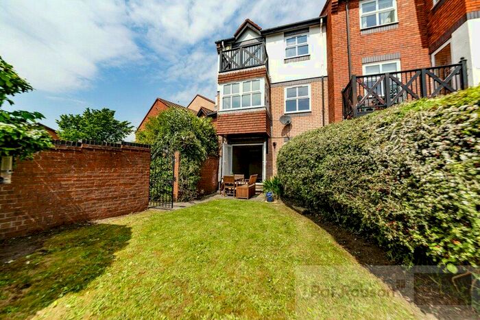 3 Bedroom End Of Terrace House To Rent In Merchants Wharf, St Peters Basin, Newcastle Upon Tyne, NE6