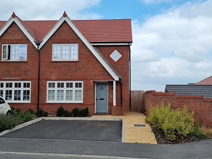 3 Bedroom Semi-Detached House To Rent In Falcon Road, Warminster, BA12