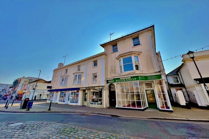 2 Bedroom Flat To Rent In High Street, Bognor Regis, PO21