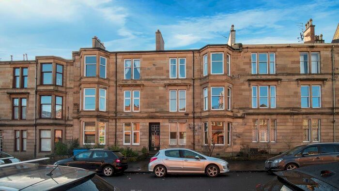 2 Bedroom Flat To Rent In Leslie Street, Pollokshields, Glasgow, G41