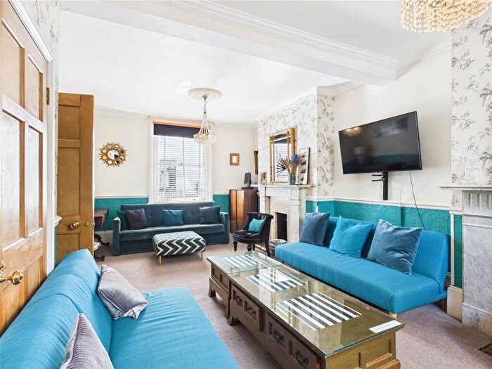 4 Bedroom Terraced House To Rent In St Margarets Place, Brighton, East Sussex, BN1