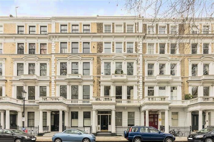 2 Bedroom Flat To Rent In Courtfield Gardens, London, SW5