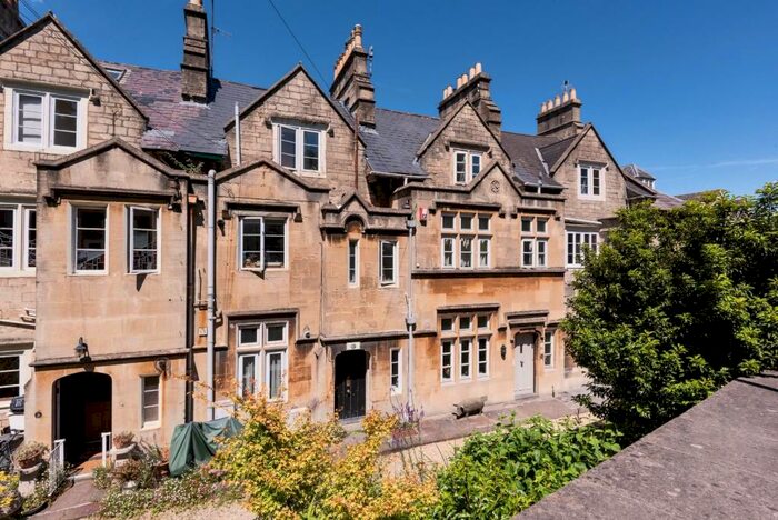 1 Bedroom Flat To Rent In Wells Road, Bath, BA2