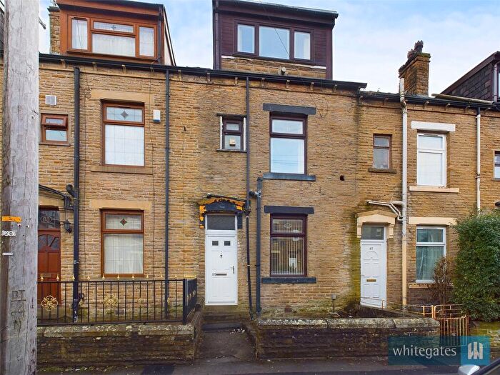 4 Bedroom Terraced House To Rent In Maidstone Street, Bradford, West Yorkshire, BD3