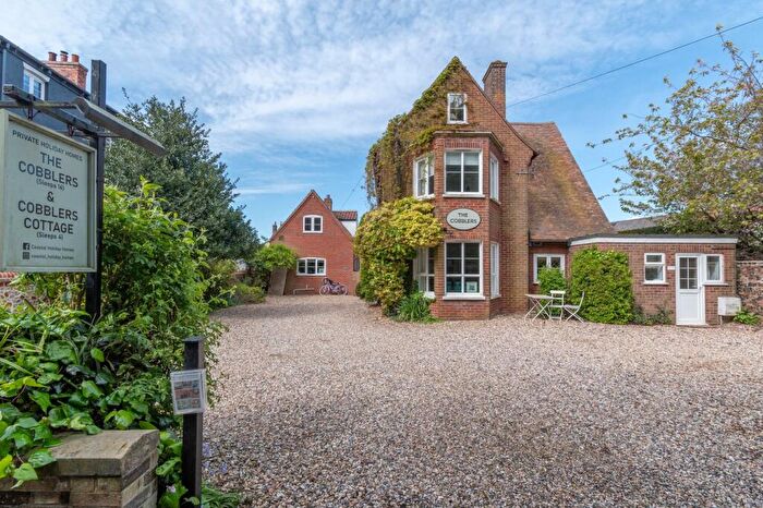 10 Bedroom Detached House For Sale In Standard Road, Wells-next-the-Sea, NR23