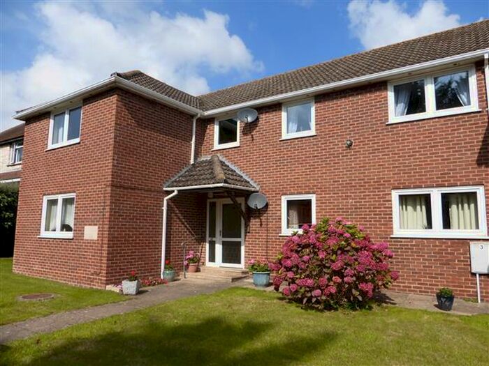 2 Bedroom Flat To Rent In Preston Road, Preston, Weymouth, DT3