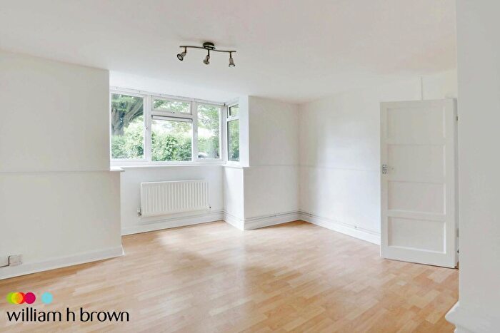 1 Bedroom Flat To Rent In Kings Road, Chelmsford, CM1