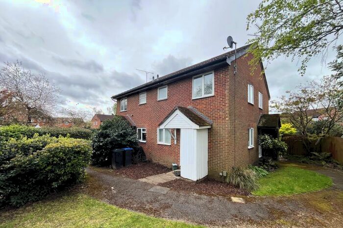 1 Bedroom Terraced House To Rent In Goldsworth Park, GU21