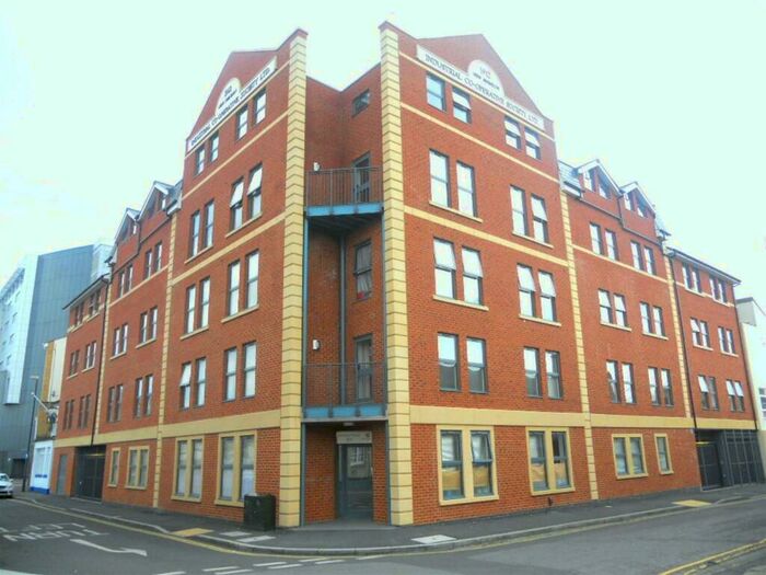 2 Bedroom Flat To Rent In Harding Street, SN1