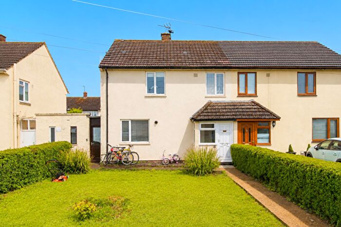 3 Bedroom House To Rent In Milton Road, Corby, NN17
