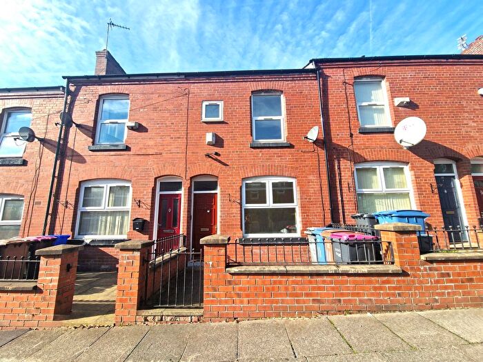 2 Bedroom Terraced House To Rent In Tully Street South, Salford, M7