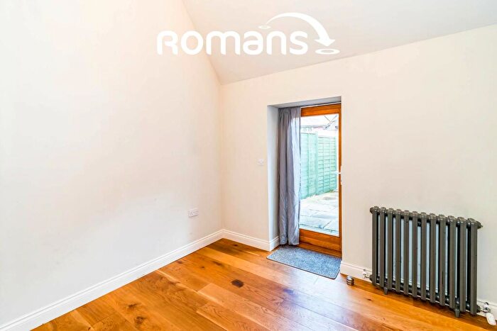 2 Bedroom End Of Terrace House To Rent In Hursley, Winchester, SO21