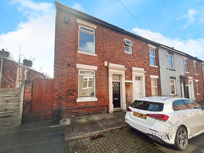 2 Bedroom End Of Terrace House For Sale In Cannon Hill, Ashton-on-Ribble, Preston, Lancashire, PR2