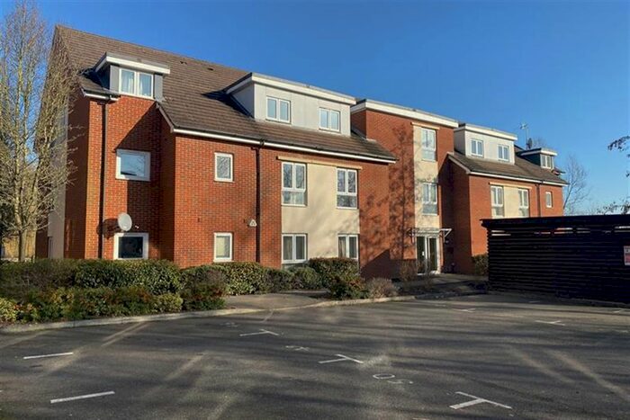 2 Bedroom Flat To Rent In Leander Way, Oxford, OX1