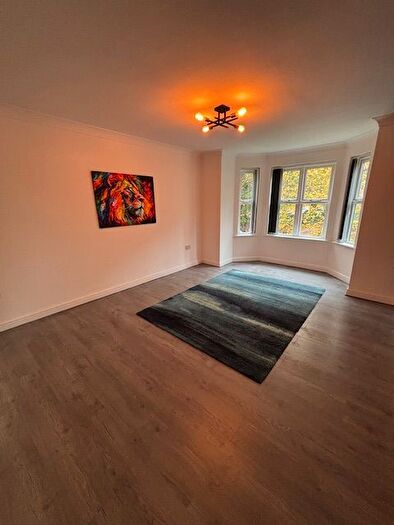 2 Bedroom Flat To Rent In Hadfield Close, M14