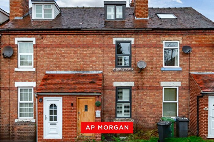 2 Bedroom Terraced House For Sale In Radford Avenue, Kidderminster, Worcestershire, DY10