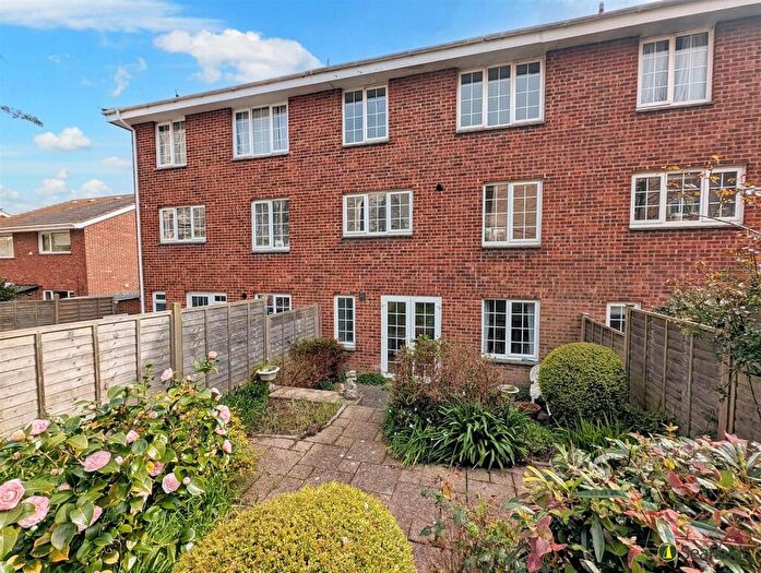 3 Bedroom Terraced House For Sale In Trinity Street, Ryde, PO33