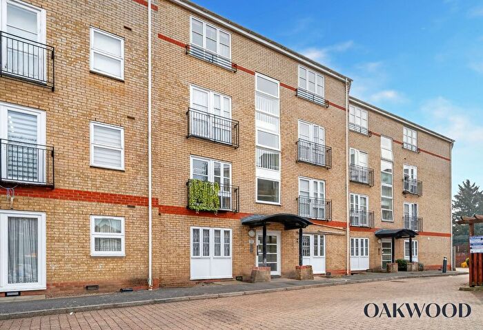 1 Bedroom Flat For Sale In St Andrews Mews, N16
