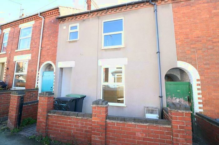 3 Bedroom Terraced House To Rent In Harborough Road, Rushden, NN10