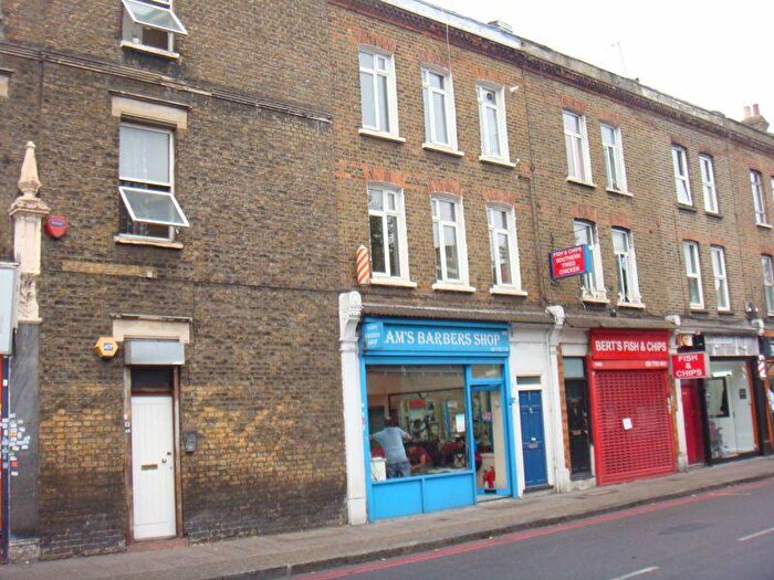 1 Bedroom Flat To Rent In East Street, London, SE17