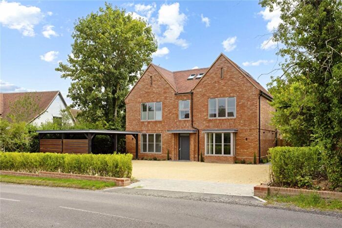 5 Bedroom Detached House For Sale In Little Ann Road, Little Ann, Andover, Hampshire, SP11