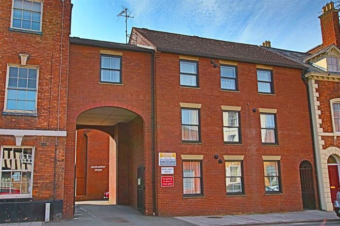 2 Bedroom Sheltered Housing To Rent In High Street, Tewkesbury, GL20