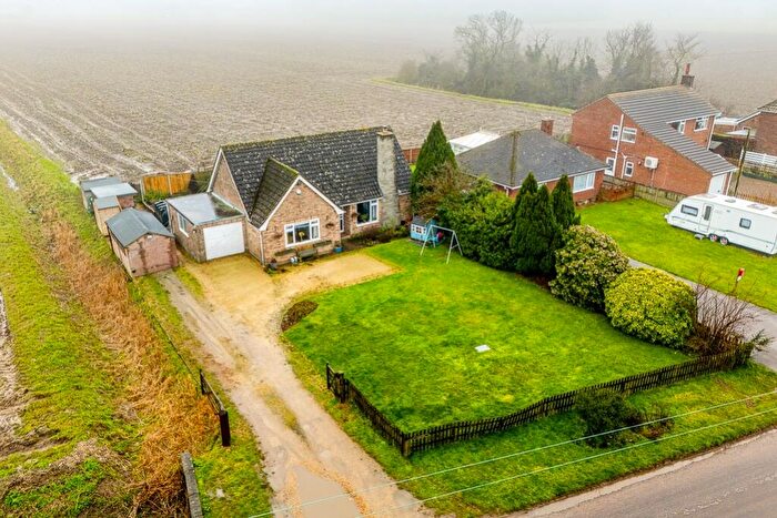 3 Bedroom Detached Bungalow For Sale In Highgate, Leverton, PE22