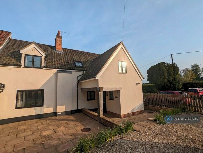 3 Bedroom Semi-Detached House To Rent In Broad Lodge, Norwich, NR13