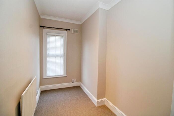 2 Bedroom Apartment To Rent In Temple Street, Rugby, CV21