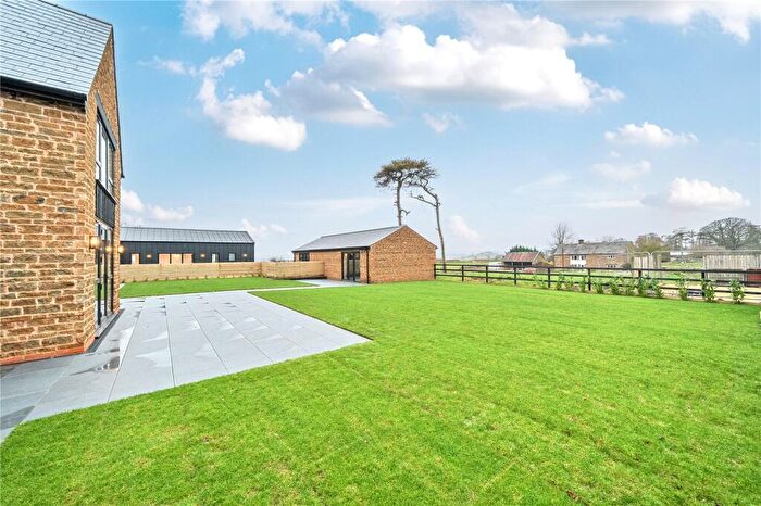 5 Bedroom Detached House For Sale In Plot Alkerton Barn Cottages, Alkerton, OX15