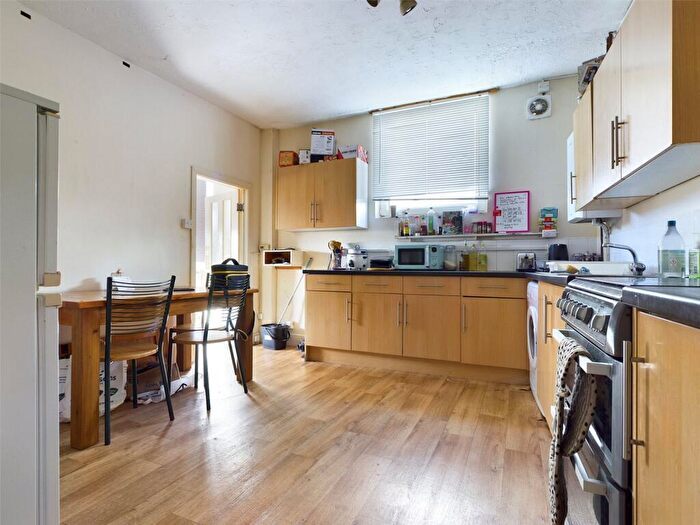 4 Bedroom End Of Terrace House To Rent In Sussex Street, Brighton, Eastsussex, BN2