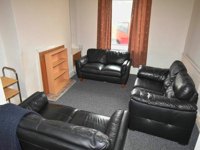 3 Bedroom Property To Rent In Catherine Street, Brynmill, Swansea, SA1