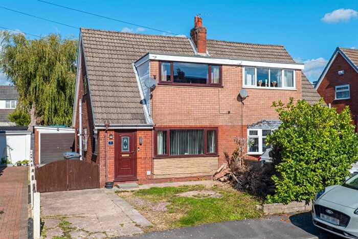3 Bedroom Semi-Detached Bungalow For Sale In Chestnut Avenue, Euxton, Chorley, PR7