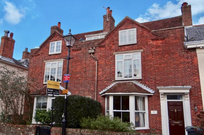 2 Bedroom Flat To Rent In King Street, Emsworth, PO10