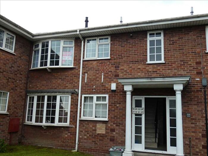 1 Bedroom Flat To Rent In Revesby Court, Scunthorpe, DN16