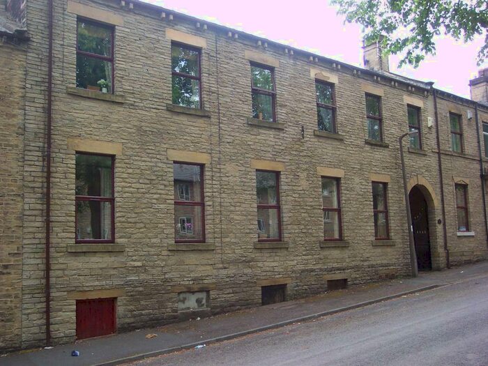 2 Bedroom Apartment To Rent In Old Bakery Court, Valley Road, Cleckheaton, West Yorkshire, BD19