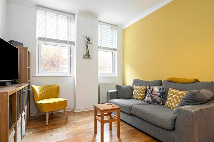 1 Bedroom Flat For Sale In Byron Street, Tennyson Court Byron Street, BN3