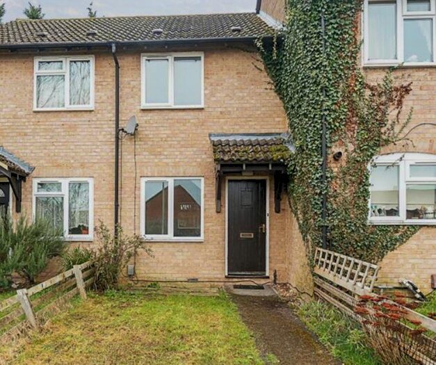 1 Bedroom Terraced House To Rent In Christie Heights, RG14