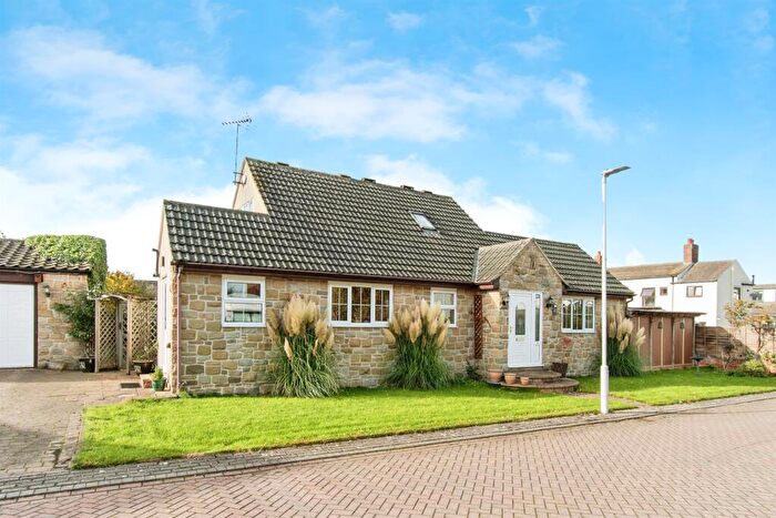 3 Bedroom Detached Bungalow For Sale In Westfield Gardens, Kippax, Leeds, LS25