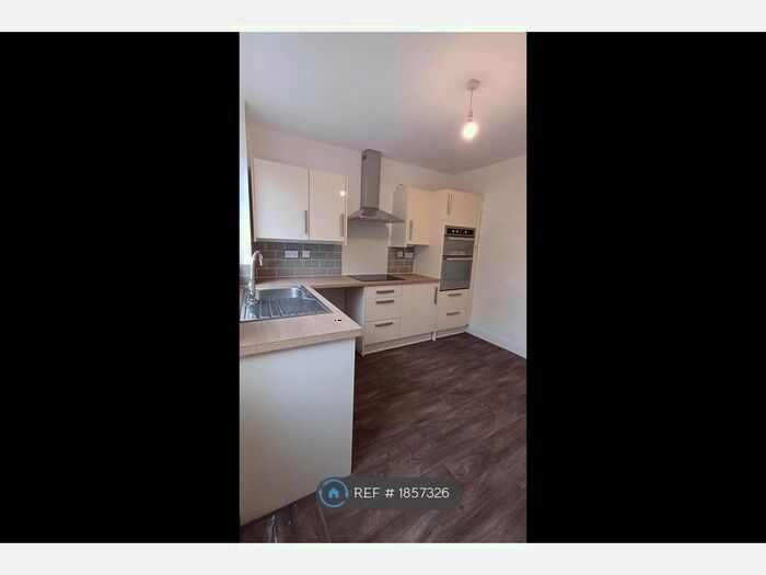 3 Bedroom Terraced House To Rent In Linden Street, Mansfield, NG19