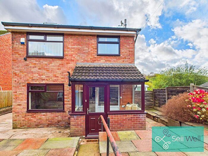 3 Bedroom Detached House For Sale In Chale Drive, Middleton, Manchester, M24