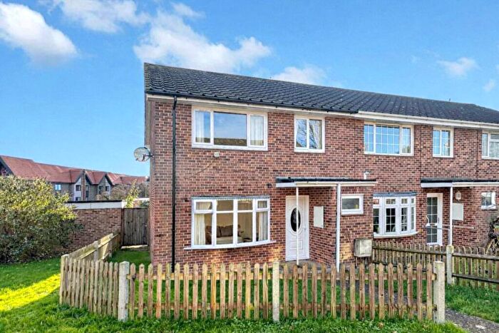 3 Bedroom End Of Terrace House For Sale In Danebury Way, Nursling, Southampton, Hampshire, SO16